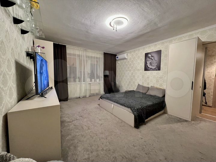 1-к. квартира, 42 м², 9/10 эт.