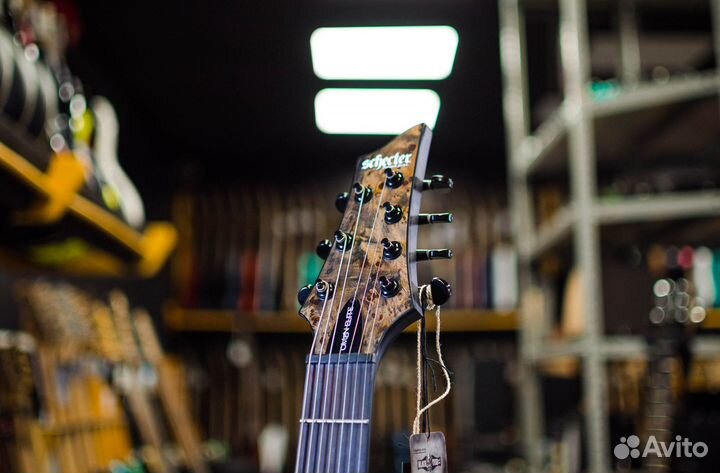 Schecter Omen Elite-7 Char