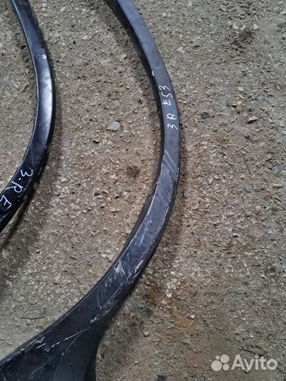 Накладка крыла задний правый BMW E53