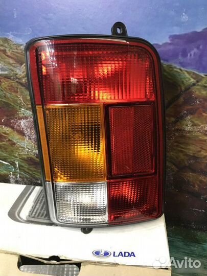 Фонарь задний левый Chevrolet Niva