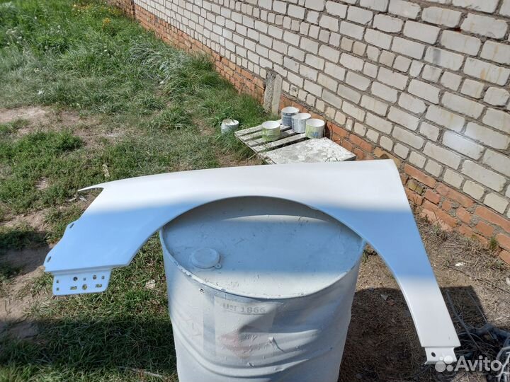 Передние крылья Volkswagen Passat B6