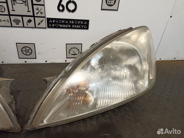 Фара для Mitsubishi Lancer 9