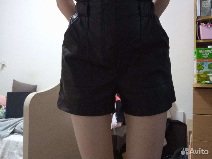 Шорты женские кожаные