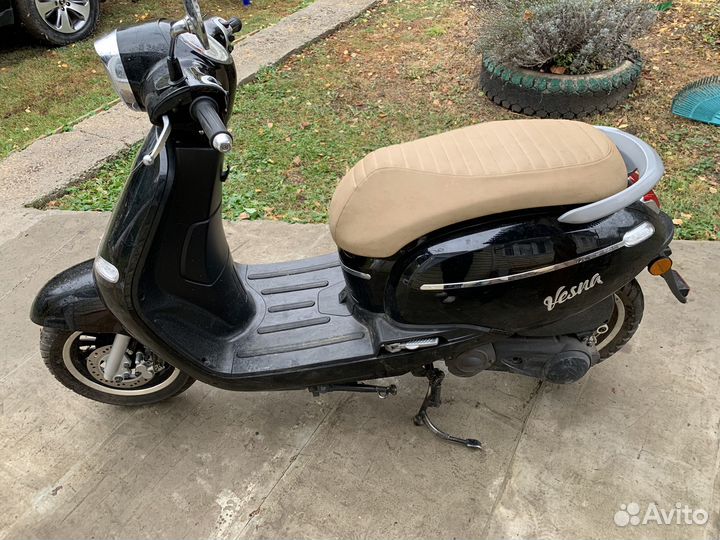 Скутер Minsk Vesna 125