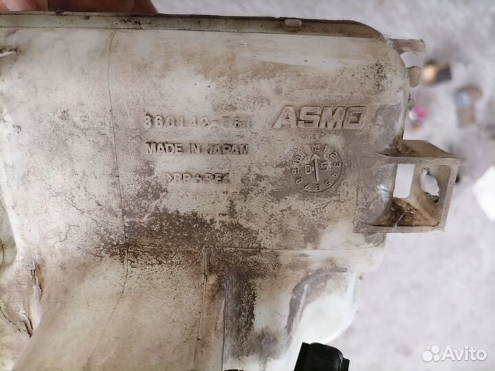 Бачок стеклоомывателя subaru DEX toyota BB