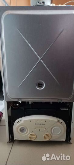Газовый котел двухконтурный ariston