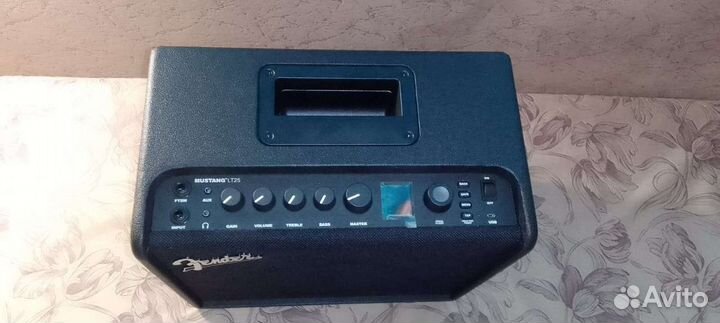 Комбо усилитель Fender Mustangs lt25