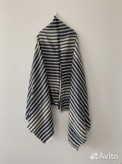 Шарф/палантин Stradivarius