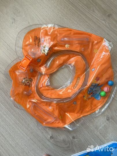 Надувной круг и матрасик для малышей