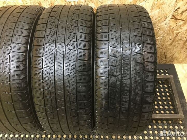Hankook I Cept W605 215/55 R16 93Q