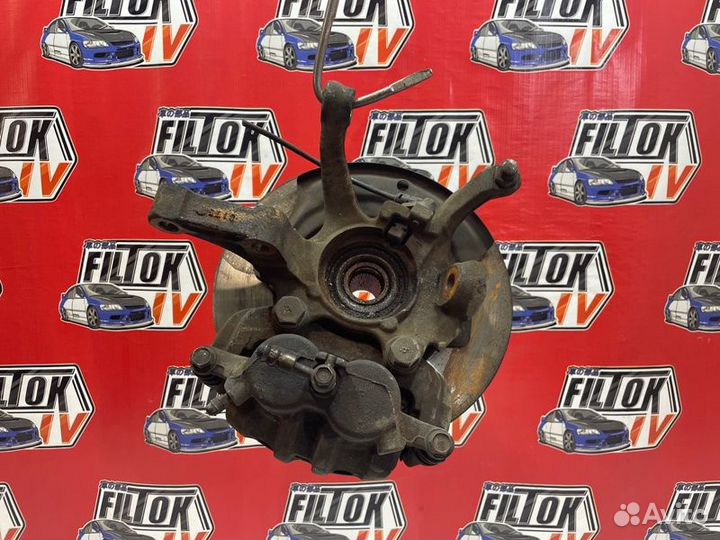 Ступица передняя правая Nissan X-Trail NT30 QR20DE