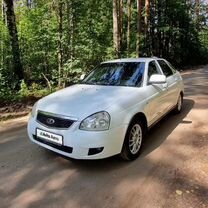 ВАЗ (LADA) Priora 1.6 MT, 2014, 135 000 км, с пробегом, цена 495 000 руб.