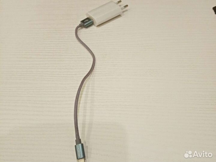 Зарядное на Apple