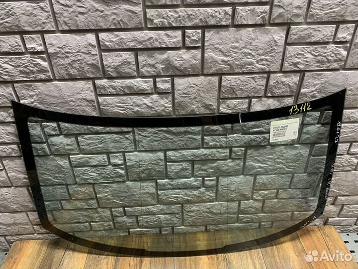 Toyota Camry v40 Стекло заднее