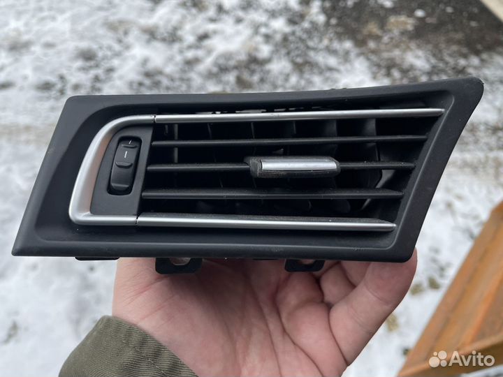 Вентиляционная решётка для BMW 7 F01, F02