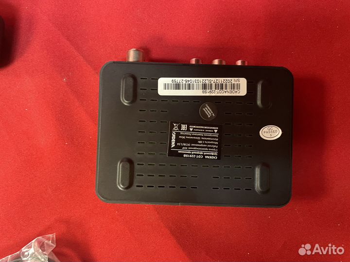 Эфирный цифровой приемник cadena