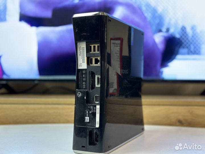 Xbox 360 250 GB (NHL,GTA 5,MK)