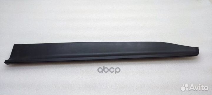 Молдинг двери 87722M0000 Hyundai-KIA