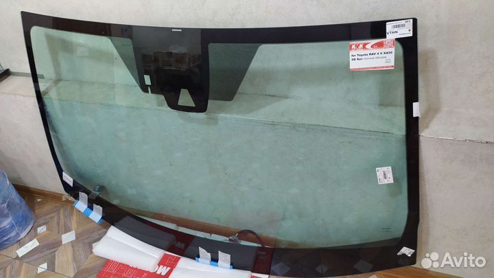 Лобовое стекло (полный обогрев)toyota RAV4 с 2018г