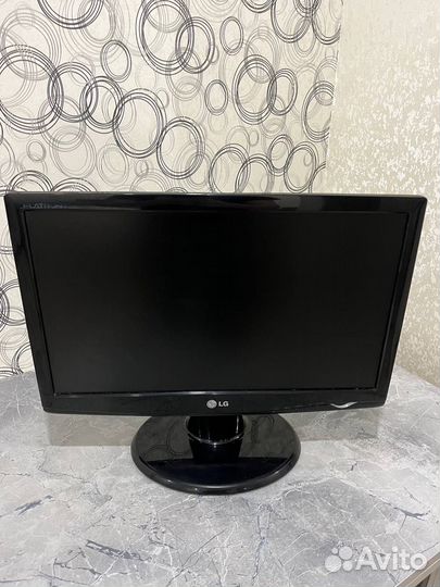 Монитор LG Flatron W1943SE-PF