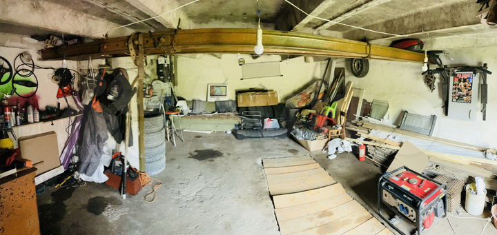 Гараж, > 30 м²