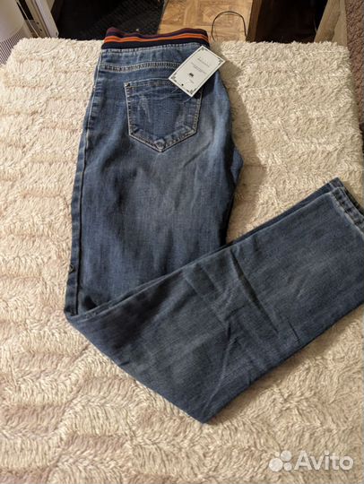 Джинсы