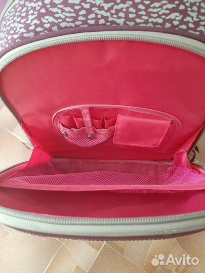 Рюкзак школьный с ортопедической спинкой