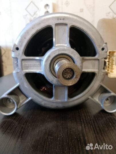 Двигатель для стиральной машины