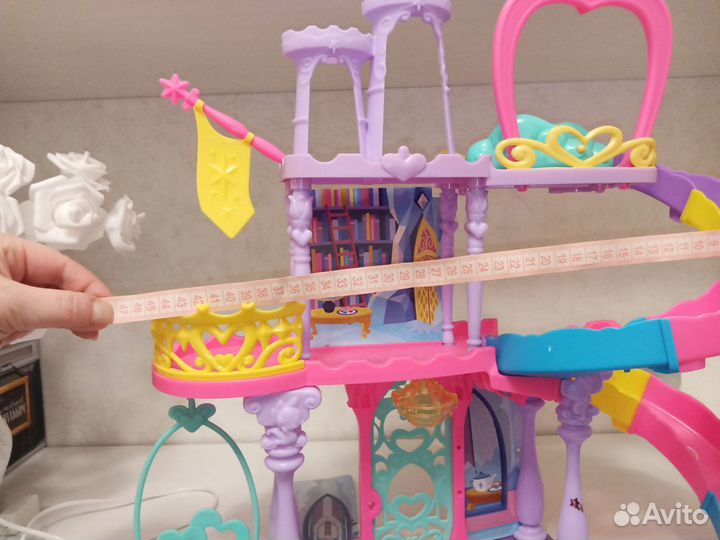 Замок для пони