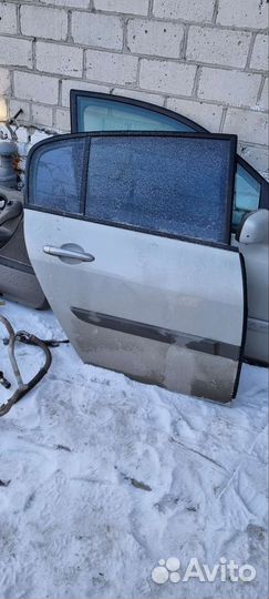 Дверь задняя правая Renault Megan 2 седан