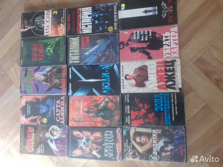 Видеокассеты с фильмами