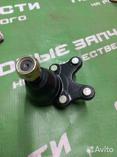 Шаровая опора Toyota Hiace 1984