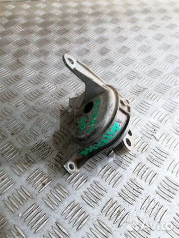 Опора двигателя передняя правая Opel Astra H L69