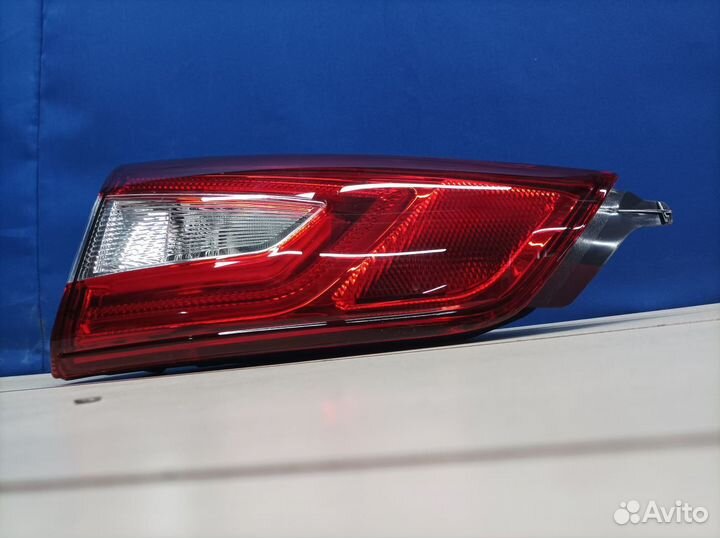 Фонарь левый внутренний Nissan Qashqai 2 j11 2014