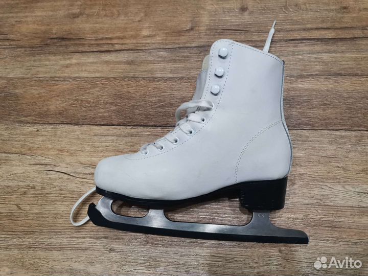 Фигурные коньки 