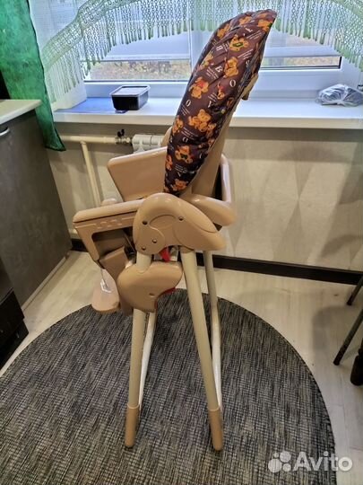 Стульчик для кормления