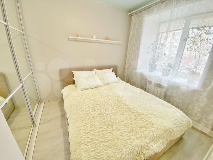 2-к. квартира, 57 м², 3/16 эт.