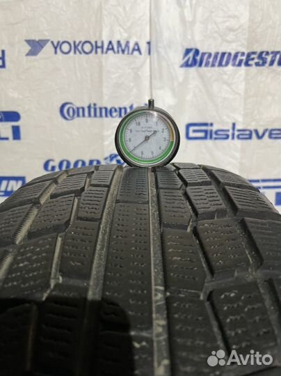Yokohama Ice Guard IG20 215/60 R16