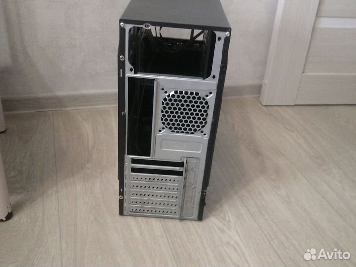 Корпус для компьютера
