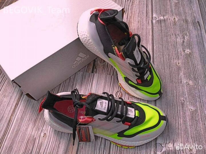 Кроссовки зимние адидас cold rdy