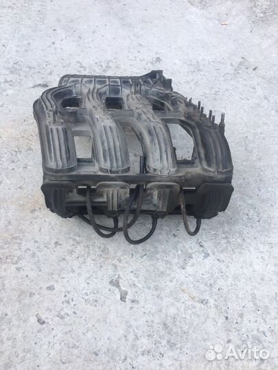 Впускной коллектор Priora ваз 2110/2112 1.6л 16К