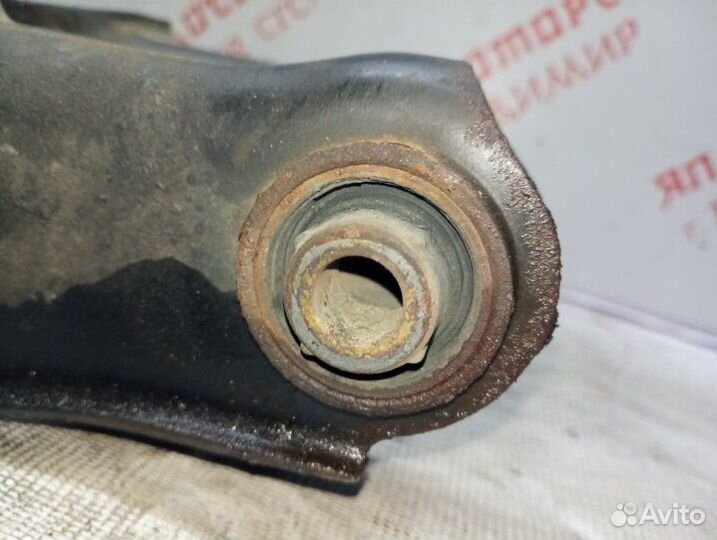 Рычаг подвески нижний задний Mitsubishi Asx 4B10