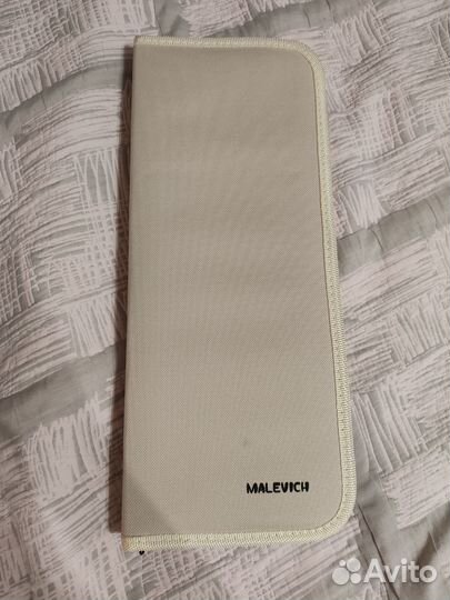 Пенал для кистей на длинной ручке