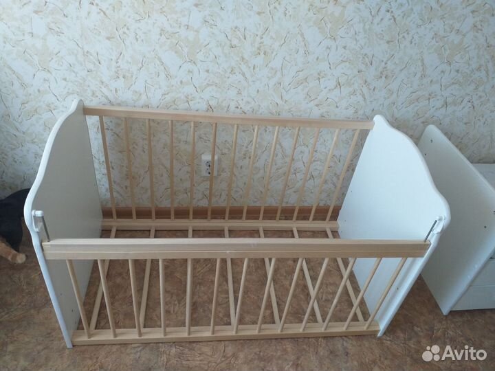 Детская кровать трансформер с маятником
