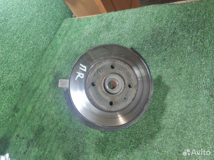 Кулак поворотный передний правый Renault Symbol 2