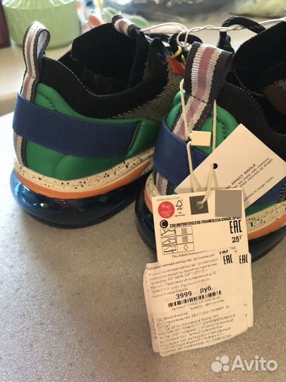 Кроссовки Zara