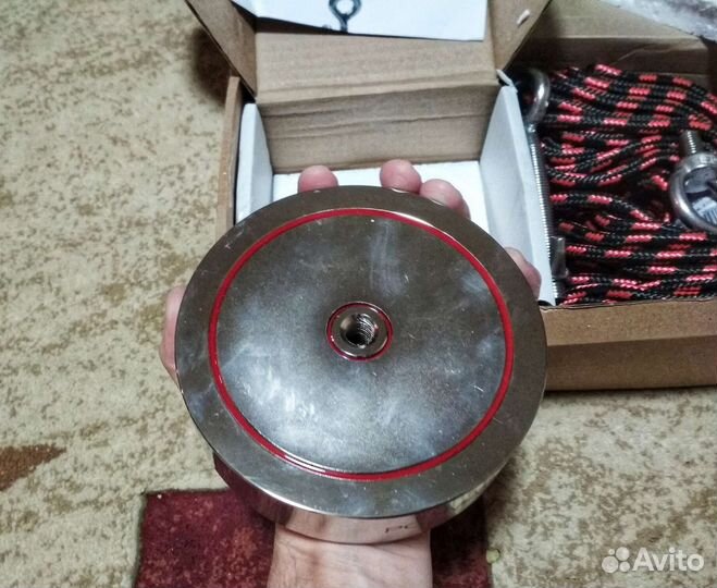 Огромный, мощный, тяжёлый магнит 1000х2