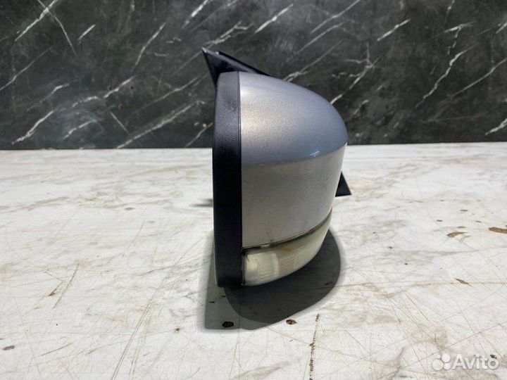 Зеркало заднего вида боковое правое Ford Focus