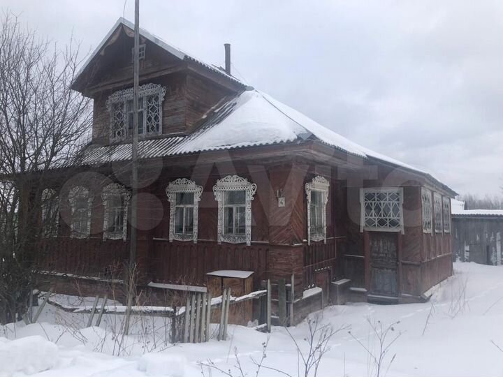 Дом 52 м² на участке 50 сот.