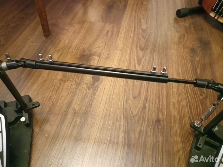 Электронная ударная установка Alesis Forge Kit